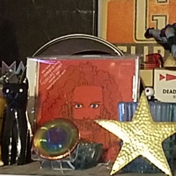 Meet your Posher, Keezy - Picture 3 of 4